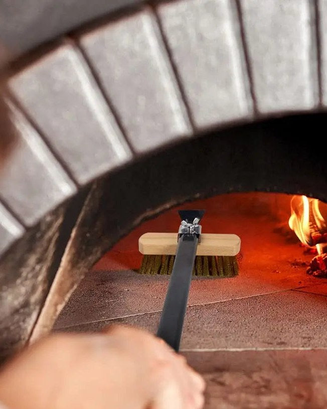 Long-Handle Oven Cleaning Brush